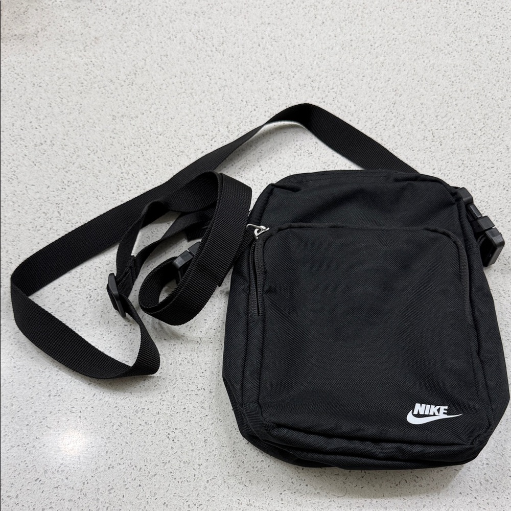 Nike Crossbody Bag